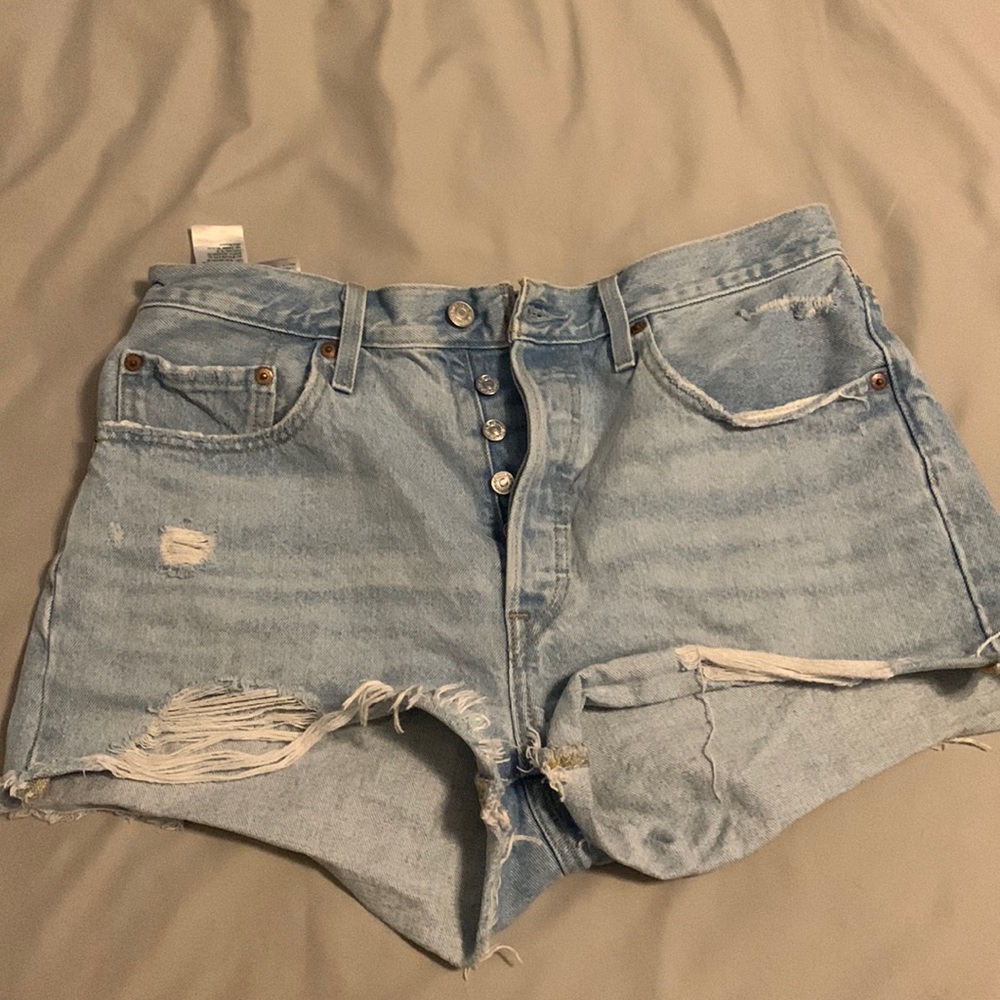 Levi’s 501 shorts size 31
